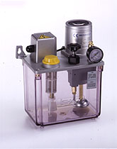 Automatic Resist Lubricator (Automatic Resist Lubricator)