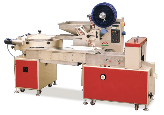 Packing Machine - Pillow wrapping machine (Machine à emballer - Pillow machine d`emballage)