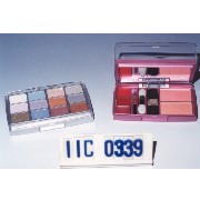 Make-up kit in 2 layers w/mirror (Trousse de maquillage en W couches 2 / miroir)