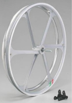 Wheelchair Wheel (En fauteuil roulant Wheel)