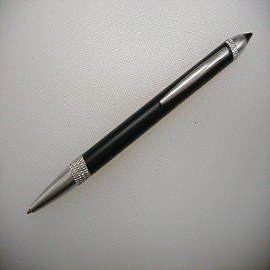 Ball pen with stylus (Stylo à bille avec stylet)