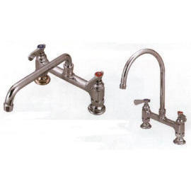 8`` HEAVY DUTY DECK MOUNT FAUCET (8``HEAVY DUTY DECK MOUNT КРАН)