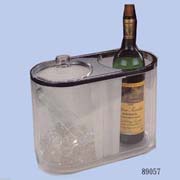 Wine cooler. (Ведерко для охлаждения вина.)