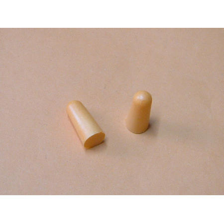 Ear Plug (Ear Plug)