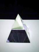 Crystal Glass Pyramid (Crystal Стеклянная Пирамида)