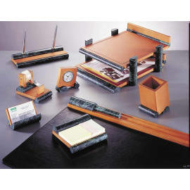 MARBLE BE-CUBISM DESK SET (Мрамор БЕ-кубизма письменный прибор)