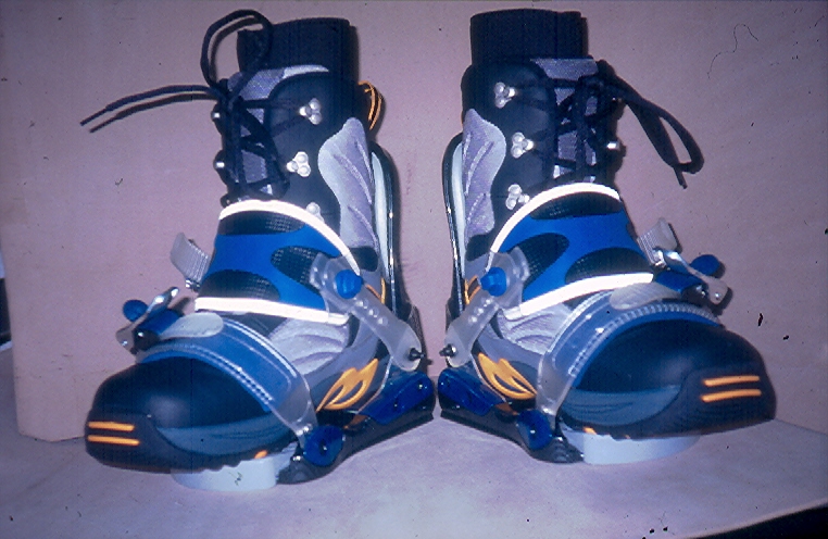Snowboard Pivot Binding & Thermoformed Boots (Сноуборд Pivot Binding & Термоформованные Boots)