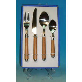 Plastic Flatware Set (Установить пластиковые столовые приборы)