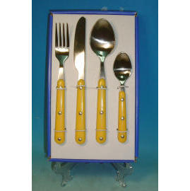 Plastic Flatware Set (Установить пластиковые столовые приборы)