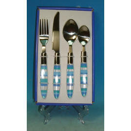 Plastic Flatware Set (Ensemble de couverts en plastique)