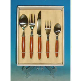 Plastic Flatware Set (Установить пластиковые столовые приборы)