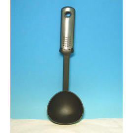 NYLON SOUP LADLE D012-6 (NYLON половник D012-6)