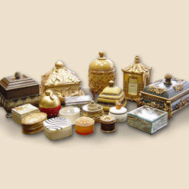 pooly treasure box, pewter trinket box, (pooly treasure box, pewter trinket box,)