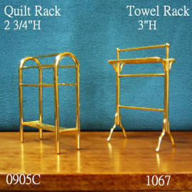 Towel & Quilt Rack, Miniature (Towel & Quilt Rack, Miniature)