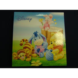 Disney pooh photo album holds 300 photos (Disney Winnie l`Ourson détient l`album photo de 300 photos)