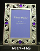 ELEGANT PEWTER PHOTO FRAME W / RHINESTONE (ELEGANT PEWTER PHOTO FRAME W / Rhinestone)