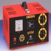 BATTERY CHARGER