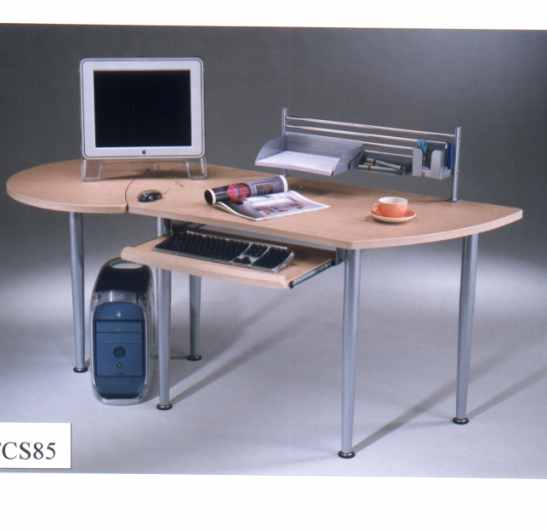 Computer Desk (Компьютерный стол)