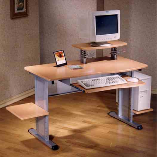 Computer Desk (Компьютерный стол)