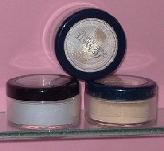 Small Loose Powder (Petites Poudre Libre)