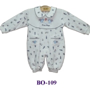 baby`s romper