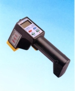 Infrared Thermometer (Thermomètre infrarouge)