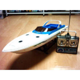 RADIO CONTROL BOAT (РАДИОУПРАВЛЯЕМАЯ BOAT)