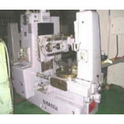 Gear hobbing machine (Gear hobbing machine)