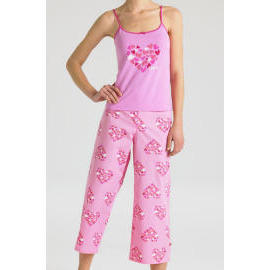 sleeping wear: pajama (dormir usure: pyjama)