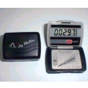 Clip-type step pedometer with cover (Clip-type step pedometer with cover)