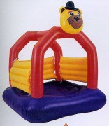 BEAR JUMPING CASTLE (BEAR JUMPING ЗАМОК)