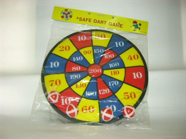 safety dart game (la sécurité des jeux de fléchettes)