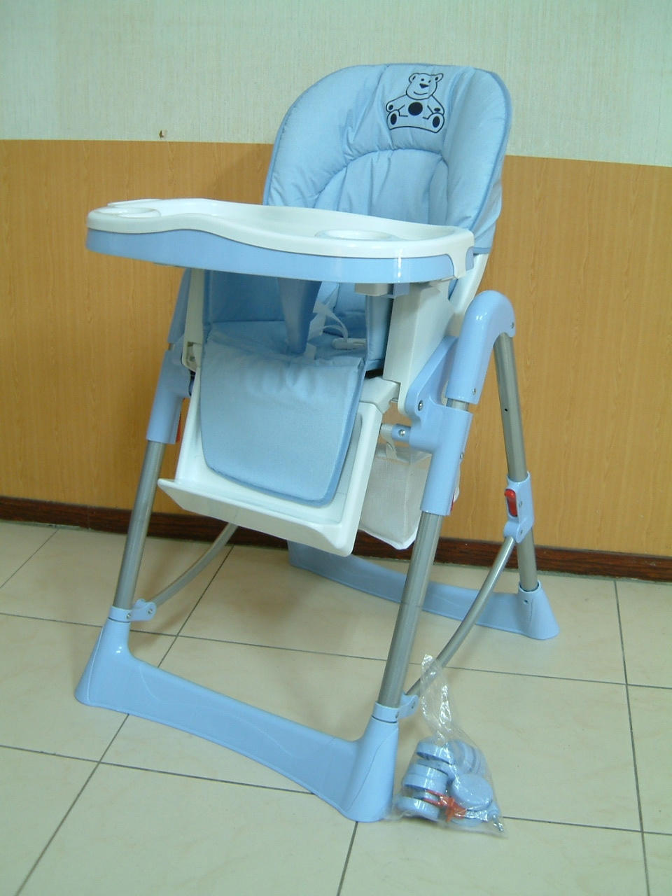 Baby high chair (Chaise bébé)