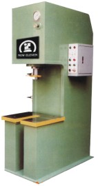 C-Frame Hydraulic Press (C-Frame Гидравлические прессы)