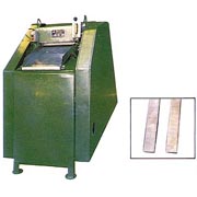 RUBBER CUTTING MACHINE