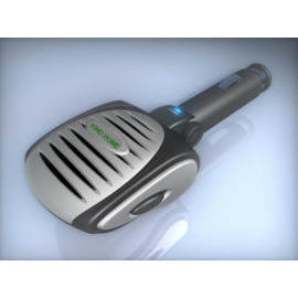 Car Plug-In Air Purifier with Ionizer (Plug-In de voiture Purificateur d`Air Ionique)