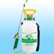 7.5 L PRESSURIZED GARDEN SPRAYER (7,5 L SOUS PRESSION DE JARDIN PULVERISATEUR)