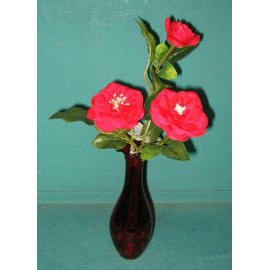 11``H WILD ROSE IN GLASS VASE (11``H ШИПОВНИК в стеклянной вазе)