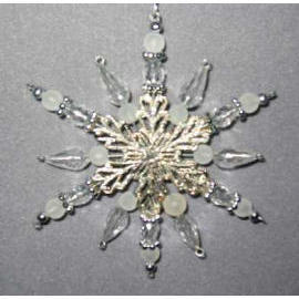 5.5`` ACRYLIC SNOWFLAKE ORNAMENT (5.5``ACRYLIQUE Flocon de neige)