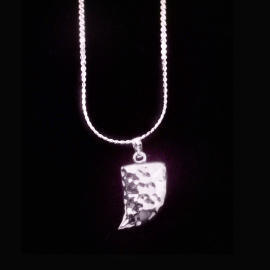 NECKLACE (КОЛЬЕ)