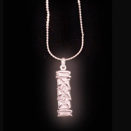 NECKLACE (КОЛЬЕ)