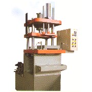 Hydraulic press and drilling process machine (Hydraulische Presse und Bohrverfahren Maschine)