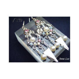 pearl earrings (pearl earrings)