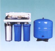 RO pure water purification system (RO pur système de purification de l`eau)