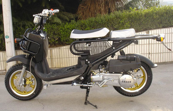  Big Size Sports Scooter 50cc&125cc EEC & DOT