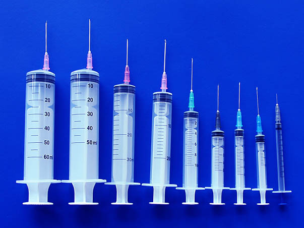  Syringe With Luer Lock System ( Syringe With Luer Lock System)