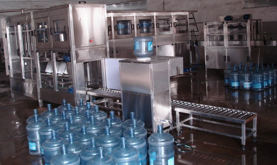  CE Certificated Bottling Line For 5 Gallon (Сертифицирован CE линия розлива для 5 галлонов)