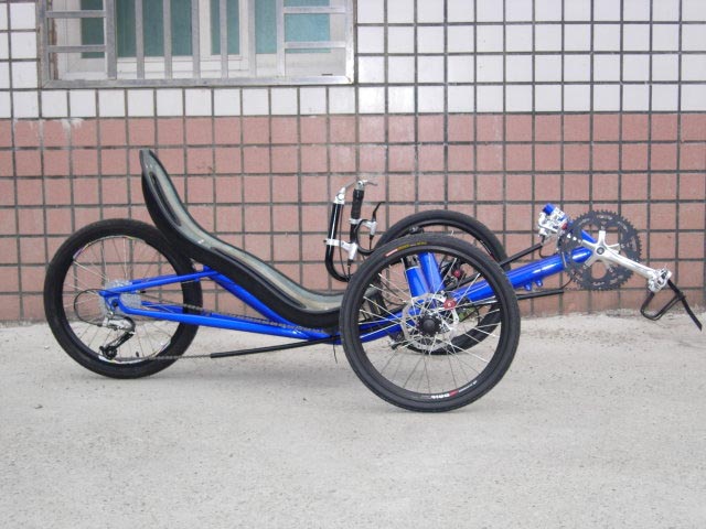  Unicycle (Monocycle)