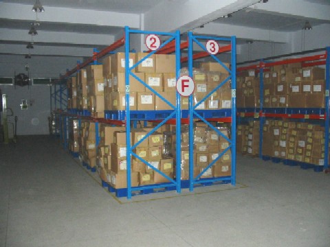  Selective Pallet Racking System