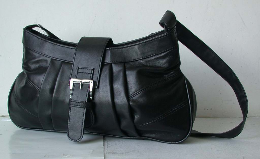  Leather Bags ( Leather Bags)